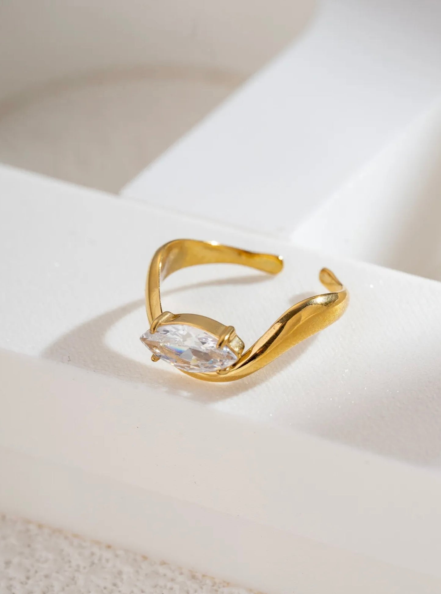 Bague Marquise